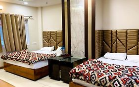 Hotel Pleasure